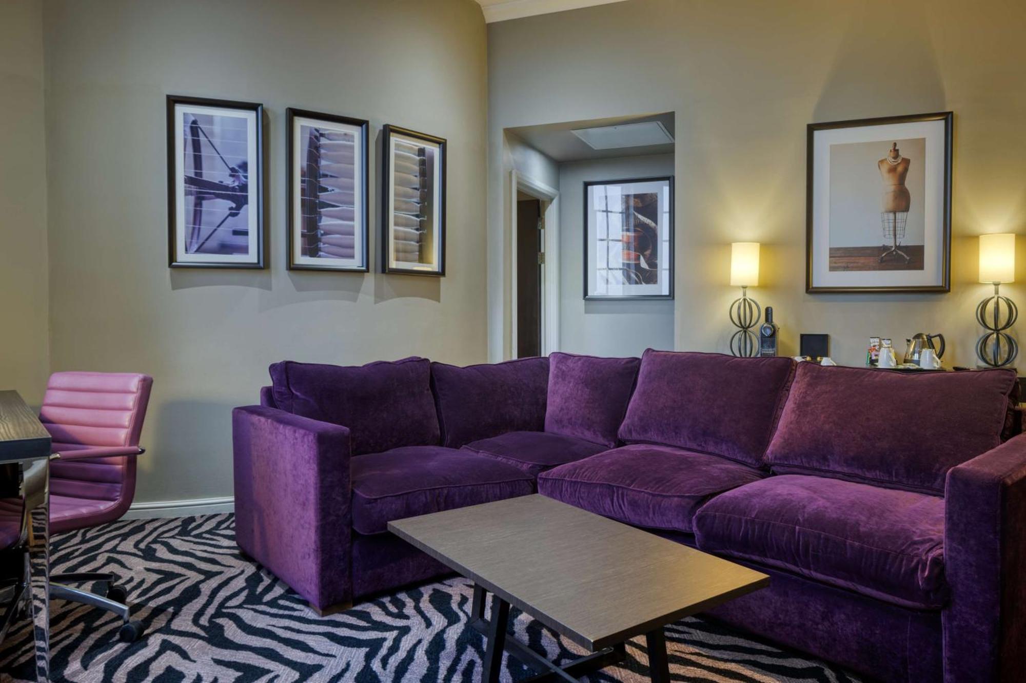 Doubletree By Hilton Edinburgh City Centre Экстерьер фото